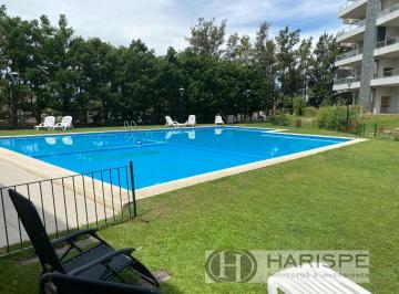 Departamento · 49m² · 2 Ambientes · 1 Cochera · Alquiler Departamento un Dormitorio con Jardín en Nordelta