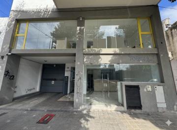 Local comercial · 74m² · Local en Alquiler en Calle 7 La Plata