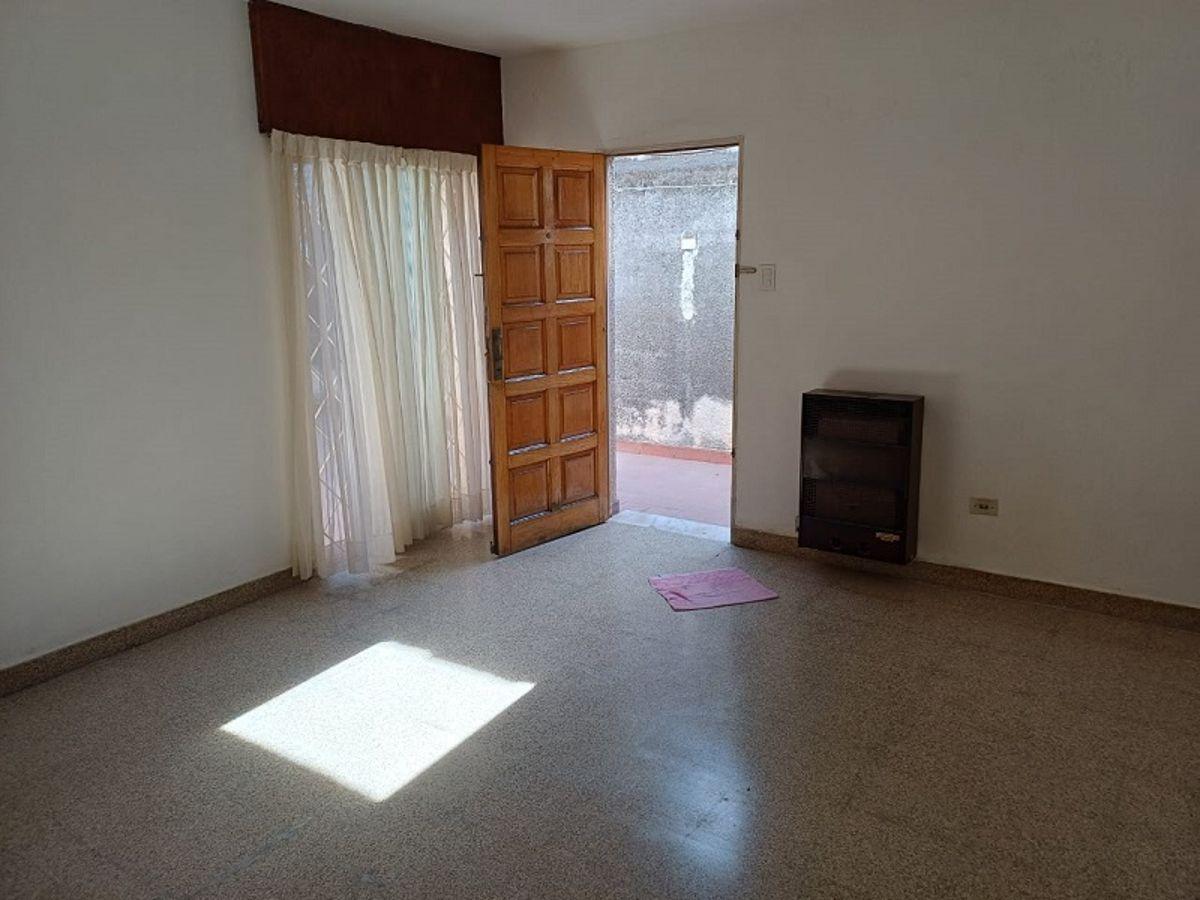 Sucre 2184, Alta Córdoba, Córdoba