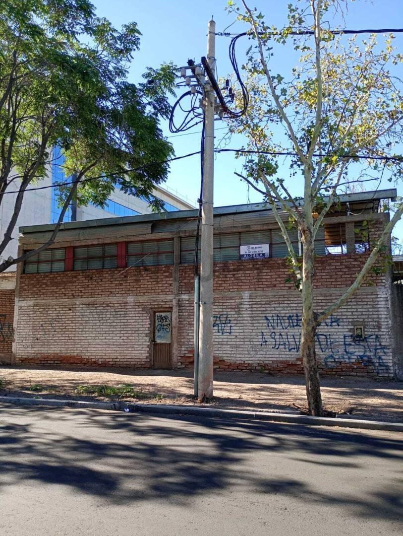 Parana 219, Godoy Cruz, Mendoza