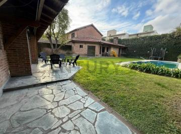 Casa · 507m² · 4 Ambientes · 2 Cocheras · Venta Casa Bella Vista 4 Amb Apto Credito Distribuida en Una Planta