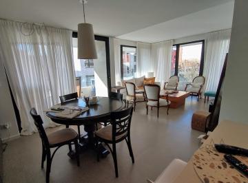 Departamento · 90m² · 3 Ambientes · 2 Cocheras · Departamento - Playa Grande