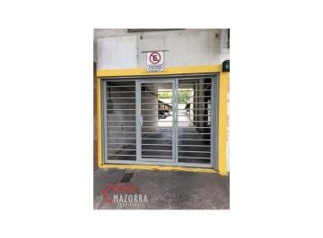 Garage · 12m² · Cochera en Venta - Caseros Centro