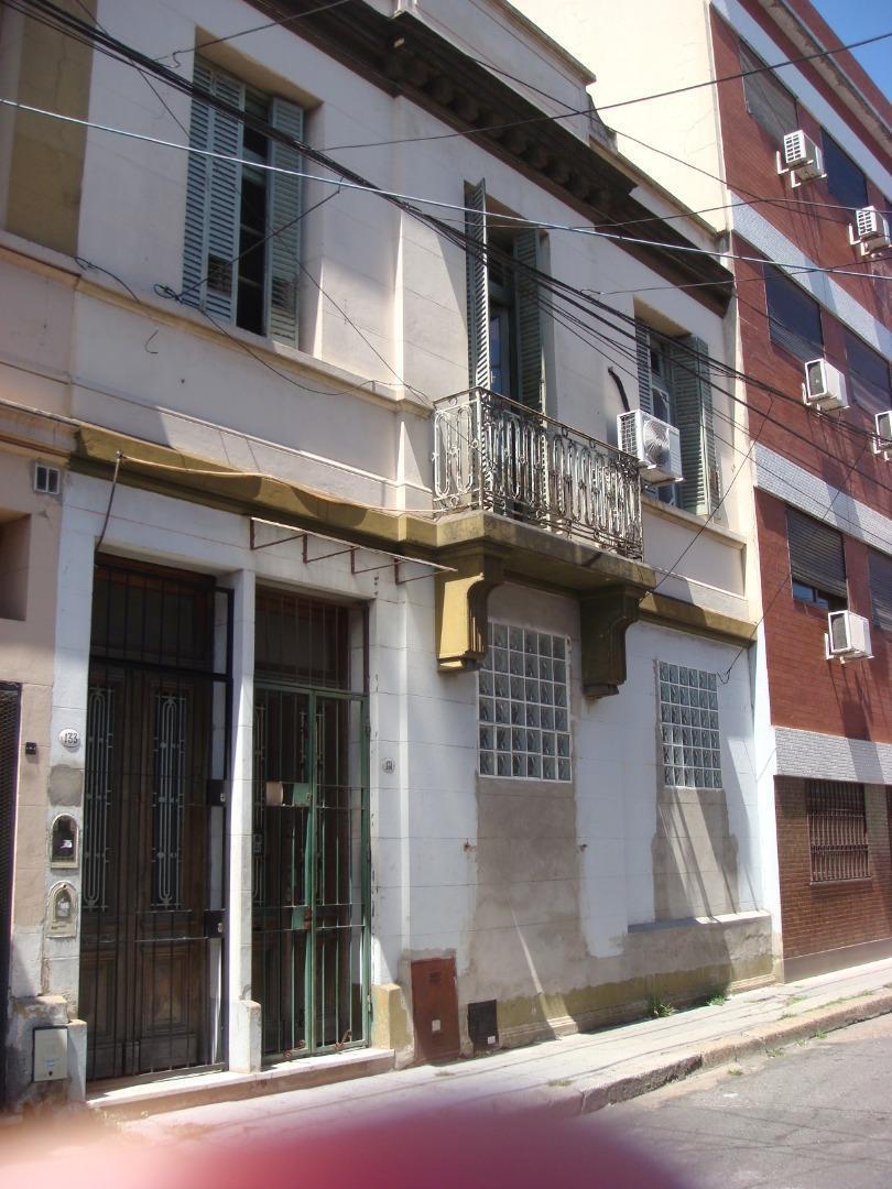Bueras 133, Liniers, Capital Federal