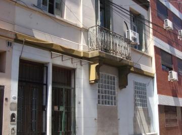 PH · 101m² · 6 Ambientes · PH 5 Amb en Liniers Apto Vivienda o Profesional