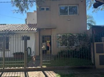 Casa de 6 ambientes, Córdoba · Venta Duplex Alejandro Centeno Zona Norte 3 Dorm