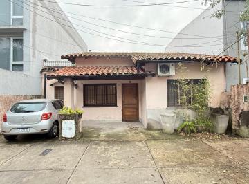 Casa · 127m² · 4 Ambientes · 1 Cochera · Casa en Venta en Fleming / Panamericana, Martínez, San Isidro