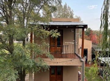 Casa · 270m² · 6 Ambientes · 1 Cochera · Casa en Tandil