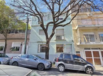 Frente · Moldes 4100 - Saavedra - Block de Dos Unidades PH a Refaccionar Ideal Inversores en Zona Residencial