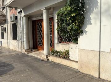 Departamento · 35m² · 1 Ambiente · En Venta Departamento de 1 Ambiente Al Frente con Patio Chacarita