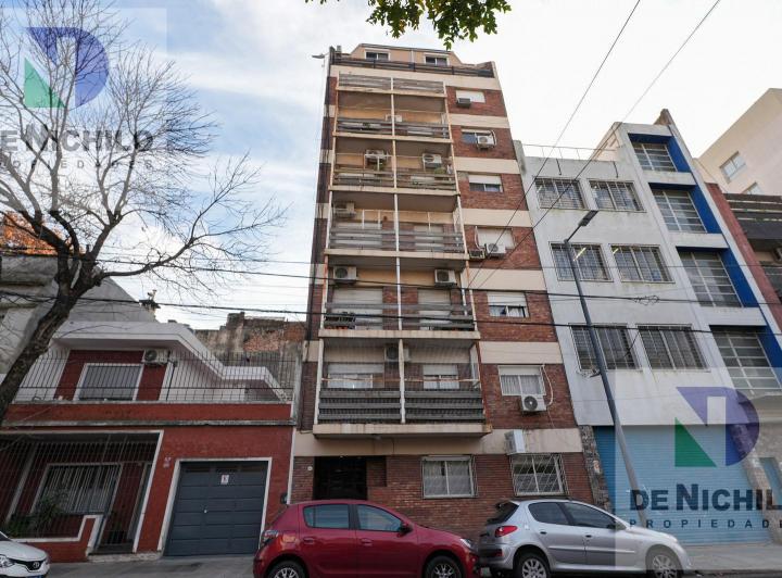 Venta 2 Ambientes con Balcón en Aristobulo del Valle y Azara, Barracas