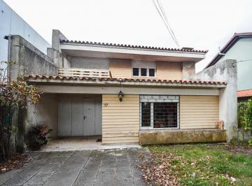 Casa · 164m² · 5 Ambientes · 1 Cochera · Alquiler Casa 2/3 Dorm., Garaje, Punta Gorda