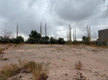 Terreno , Lunlunta · Terreno en Venta La Vacherie Country Golf