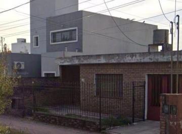 Casa · 100m² · 3 Ambientes · Alquiler Casa Vazquez Maceda 249 B° San Fernando