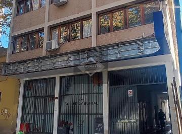 Edificio · 986m² · 10 Cocheras · Edificio Comercial en Calle Godoy Cruz