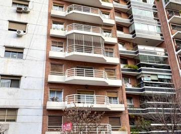 Departamento de 4 ambientes, Caballito · Piso de 4 Ambientes con Gran Patio y Quincho con Parrilla
