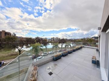 Oficina comercial · 118m² · 4 Ambientes · Oficina de Categoria en Alquiler - Terraza con Vista Al Lago!