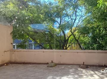Edificio · 110m² · Edificio Comercial Av Libertador Venta