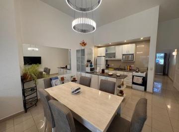 Departamento de 3 ambientes, Esteban Echeverría · Departamento en Venta C/ Cochera en El Venado I