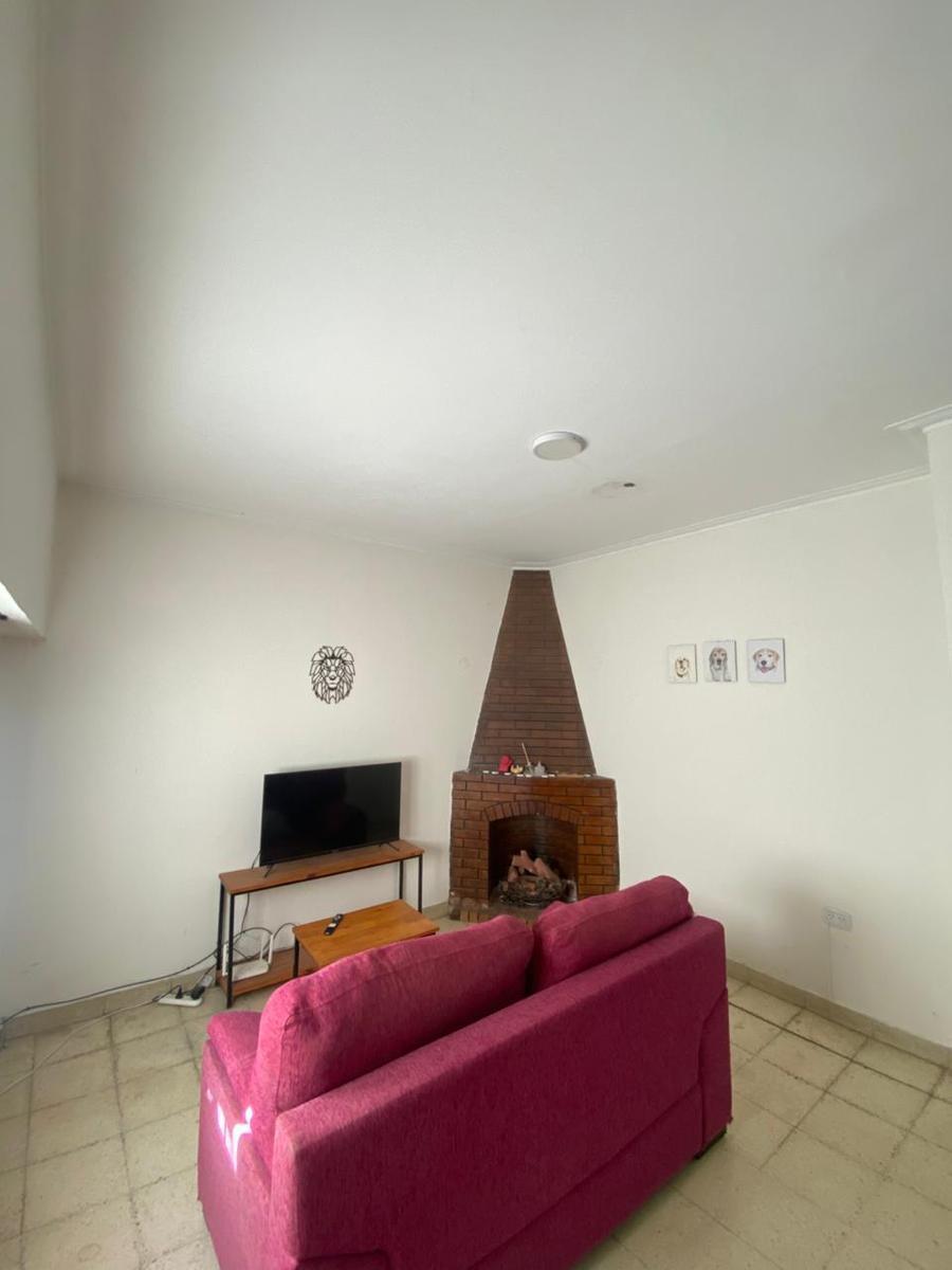 15 E/510 y 511, Manuel B Gonnet, La Plata