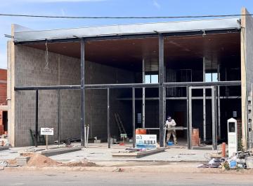 Local comercial · 360m² · Local Comercial - Alquiler