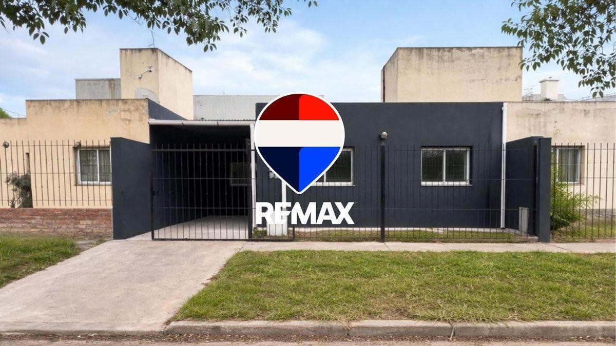 Zona Sur. Estación Alvarado. Mza 827 B. Casa 0