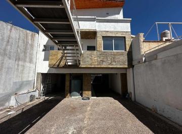 Casa · 124m² · 6 Ambientes · 1 Cochera · Venta Duplex Sexta Sección Ciudad Complejo Cerrado