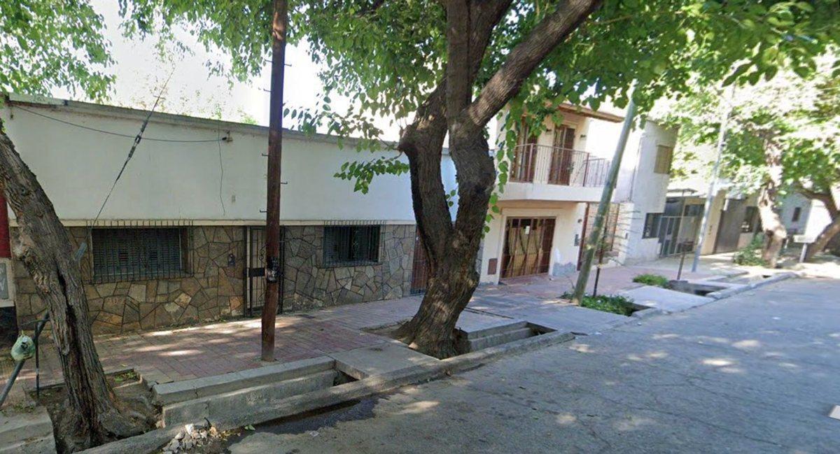 Santa Fe 400, Ciudad de Mendoza, Mendoza