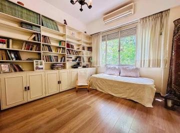 Departamento · 141m² · 5 Ambientes · Semipiso en Venta Recoleta 5 Ambientes