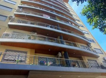 Departamento · 67m² · 3 Ambientes · 1 Cochera · Oportunidad 3 Amb C/cochera en Lanus - Nuevo Valor