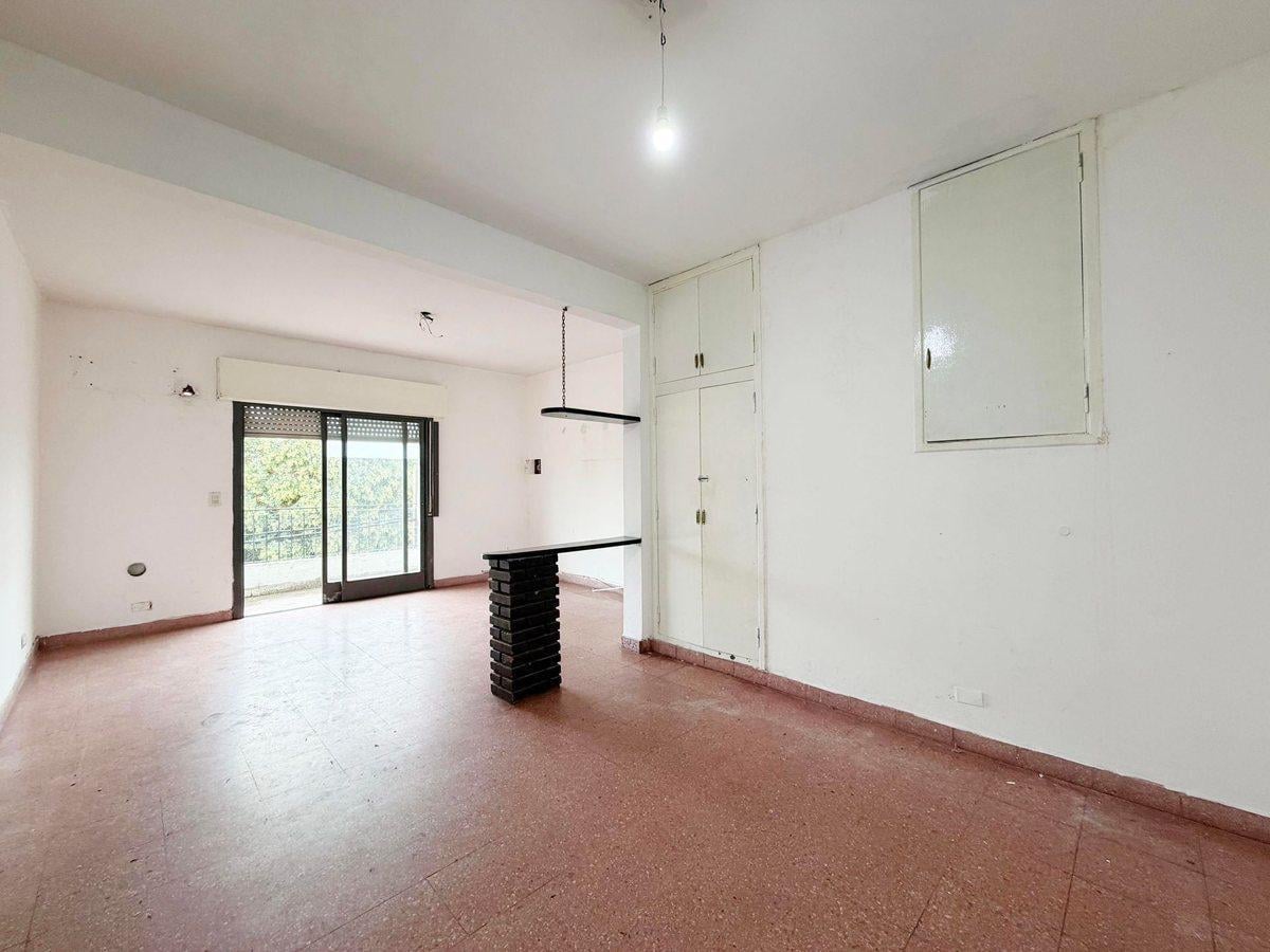 Carlos Guido Spano 1200,  Villa Bosch, Tres de Febrero