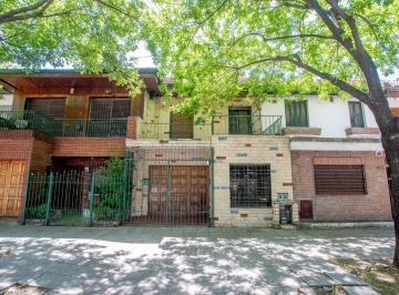 PH · 125m² · 4 Ambientes · 1 Cochera · PH Tipo Casa 4 Amb Cochera Patio Parrilla Barracas