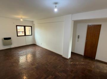 Departamento de 2 ambientes, Córdoba · Luminoso Depto de 1 Dormitorio en El Corazón de Cofico – 5 Piso - Dueño Alquila