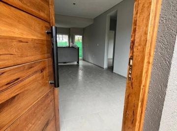 Casa · 85m² · 4 Ambientes · 1 Cochera · Casa en Venta en El Barrio Vista Michelo