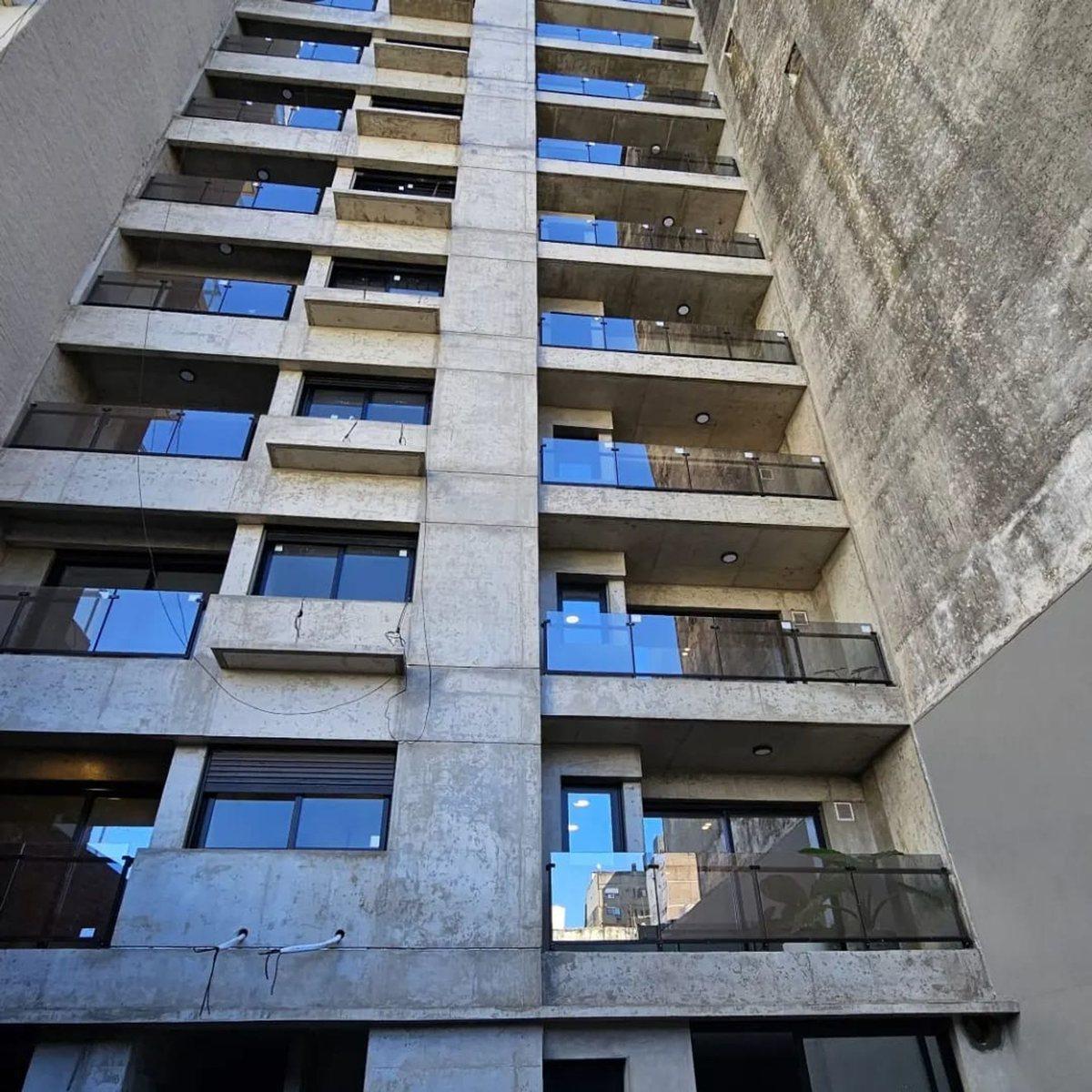 Sarmiento 1200