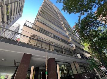Departamento · 210m² · 5 Ambientes · 1 Cochera · Venta Depto en Torre de Categoría Belgrano Cochera