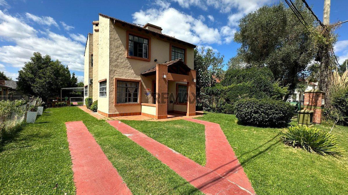 Calle Almafuerte 3900