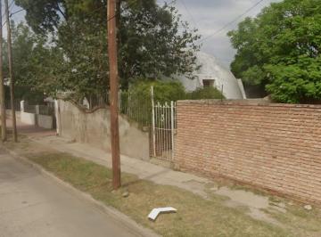 Casa · 53m² · 4 Ambientes · 1 Cochera · Venta Casa en Oportunidad en Cruz del Eje