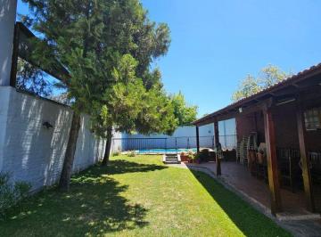 Casa · 196m² · 4 Ambientes · Venta Casa o Lote Ituzaingo Castelar Desarrollo