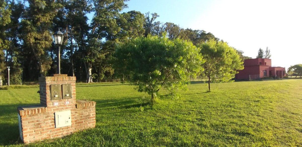 Avenida Fernández Beschtedt S/N, Comarcas de Luján, Luján