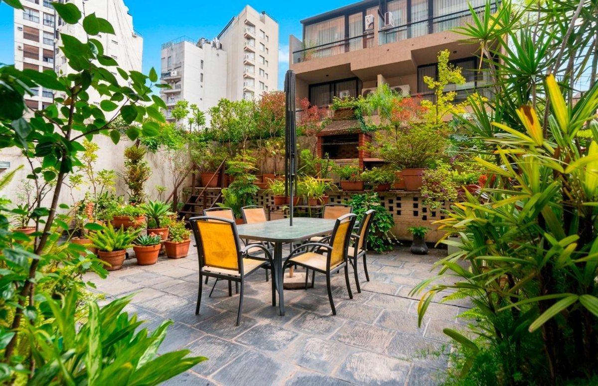 Avenida Jorge Newbery 1800