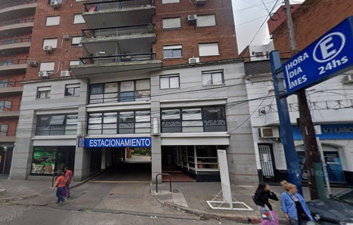 Avenida Rivadavia 18400, Morón, Morón