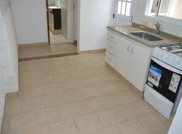 PH · 26m² · 2 Ambientes · Oportunidad P. H. a Credito a 1/2 Cda de H. Yrigoyen