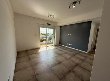 Departamento · 45m² · 2 Ambientes · 1 Cochera · Depto 2 Amb con Balcon y Cochera en Lanus Oeste