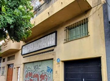 Local comercial · 188m² · 2 Ph + Local S/av. Yrigoyen Avellaneda - Apto Credito