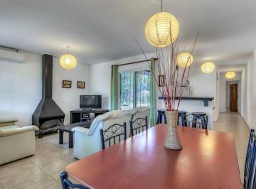 Casa · 140m² · 6 Ambientes · Se Venden 2 Casas en Mismo Padrón, Playa Verde
