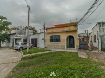 Casa · 106m² · 4 Ambientes · Venta Casa Villa Española 3 Dorm.