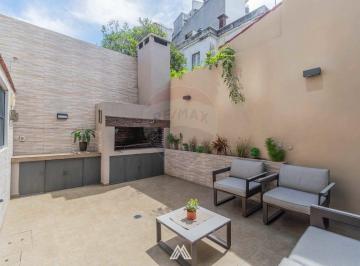 Casa · 245m² · 5 Ambientes · 2 Cocheras · Venta Casa Pocitos Pu 4 Dorm. Patio Garaje