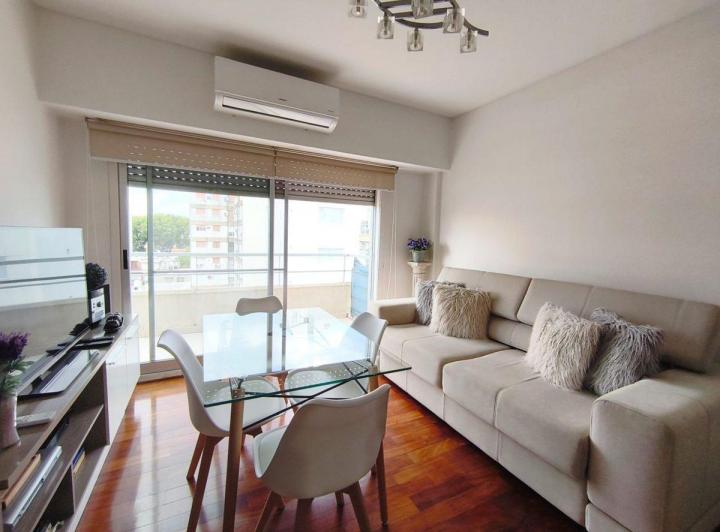 Departamento en venta en Monte Castro · 2 ambientes