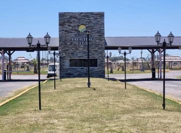 Terreno · 526m² · Venta Lote 526 m² en Yachting Club Gral Rodriguez